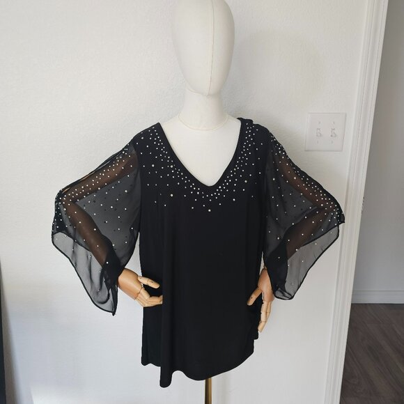 Roz and Ali Slit Sleeve Black Evening Shirt with embellishments - Picture 1 of 7